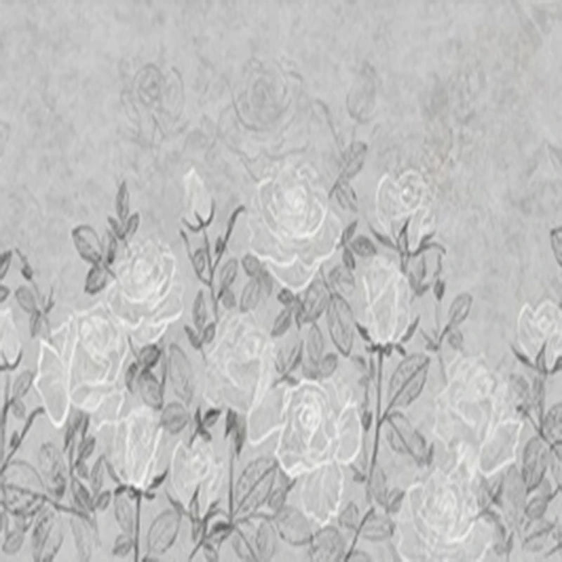 Papier peint panoramique Roses ton sur ton, gris perle, exemple de pose